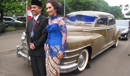 Roy Suryo naik mobil eks Bung Karno menuju Kemenpora