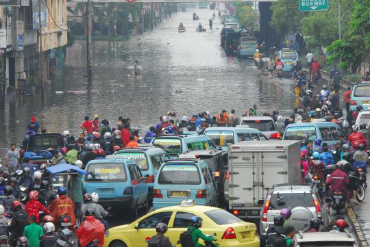 Pasar Glodok masih tergenang banjir