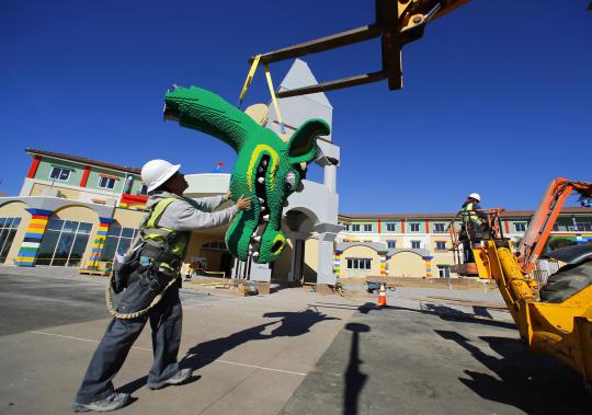 California bangun hotel lego pertama di Amerika Utara