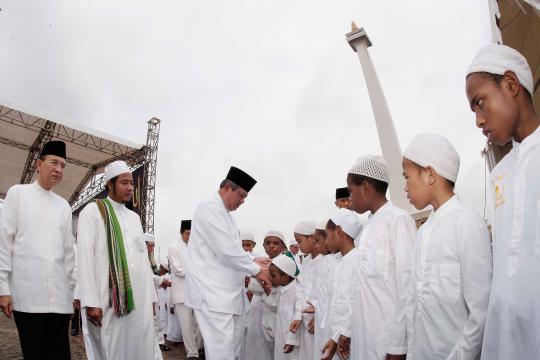 Peringatan Maulud Nabi, SBY disambut iringan takbir