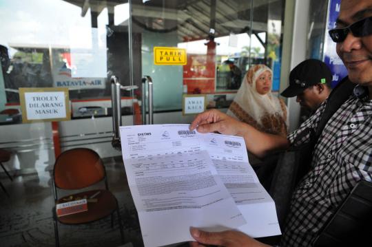 Puluhan calon penumpang Batavia Air kesal gagal berangkat