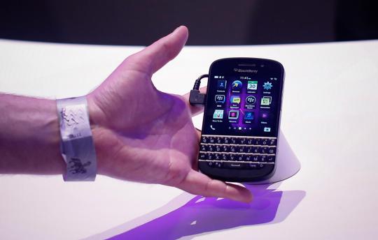Dua handset anyar Blackberry 10