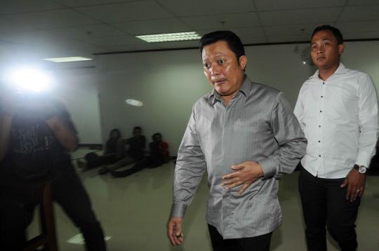 Mantan Bupati Buol Amran Batalipu divonis 7,5 tahun bui