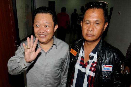 Mantan Bupati Buol Amran Batalipu divonis 7,5 tahun bui