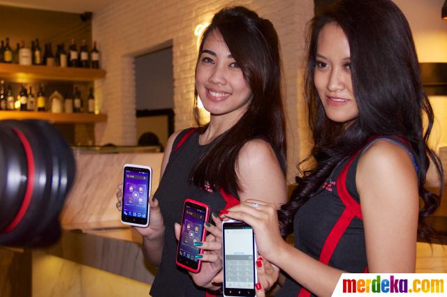 Foto : Peluncuran ponsel cerdas terbaru Lenovo  merdeka.com