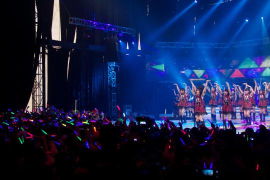 Melihat konser JKT48