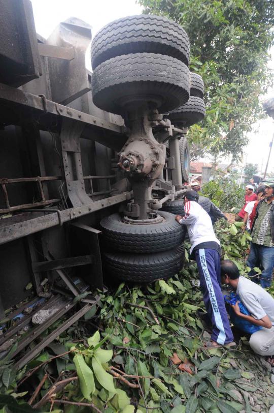 Kecelakaan maut di Cianjur, 16 orang tewas