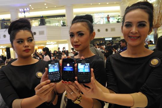 BlackBerry bersama Bank Permata luncurkan BBM Money 