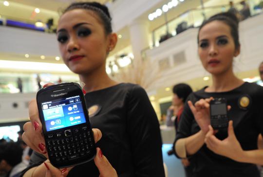 BlackBerry bersama Bank Permata luncurkan BBM Money 