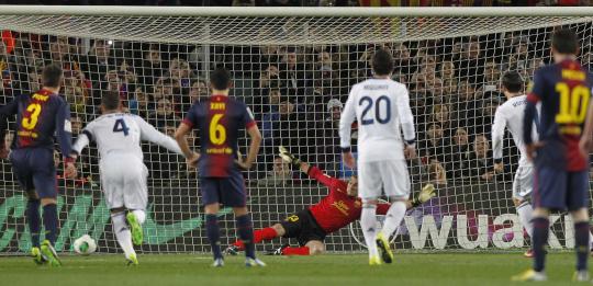 Real Madrid bungkam Barcelona 3-1 di Camp Nou