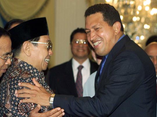 Kisah keakraban antara Gus Dur dan Hugo Chavez