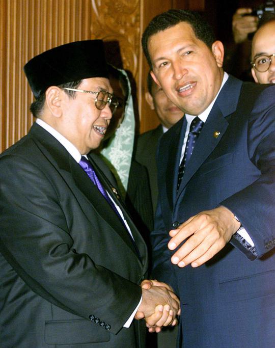 Kisah keakraban antara Gus Dur dan Hugo Chavez