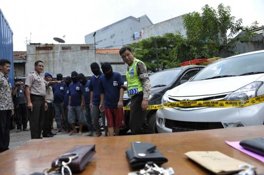 Polsek Tanah Abang ringkus 9 pelaku pencurian mobil motif bius
