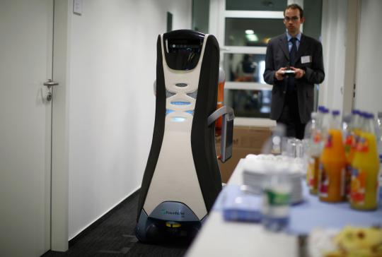 'Care-O-Bot', robot perawat pasien rumah sakit