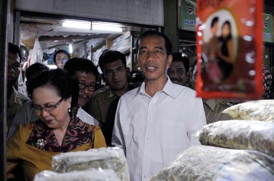 Jokowi bersama BPOM sidak Pasar Klender