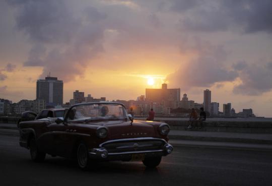 Mobil tua warnai kota Havana 