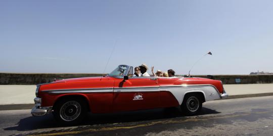 Mobil tua warnai kota Havana 