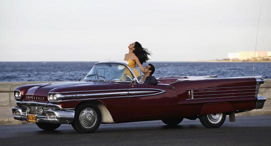 Mobil tua warnai kota Havana 