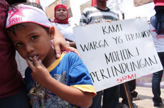 Warga Pulogadung demo datangi Kantor Balai Kota