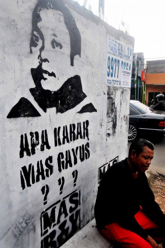 Lukisan mural "Apa Kabar Mas Gayus" 