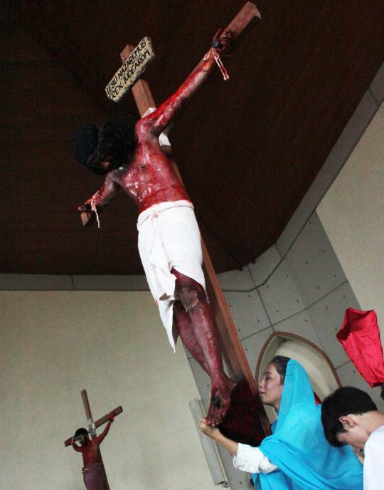 Peringatan Paskah di Gereja Santo Mathius Bintaro