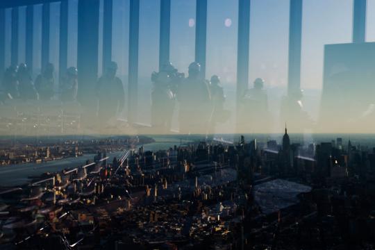 Melihat panorama Kota New York dari puncak Gedung WTC