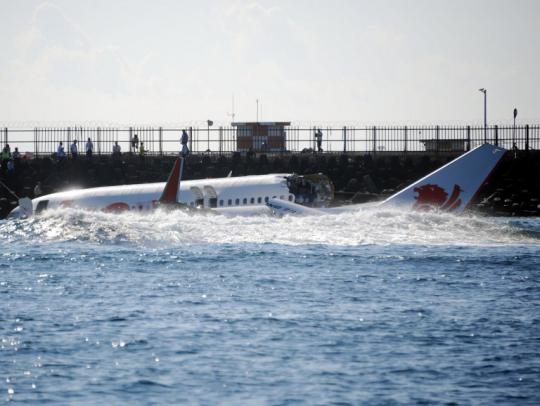 Lion Air yang terbelah mulai dipotong-potong