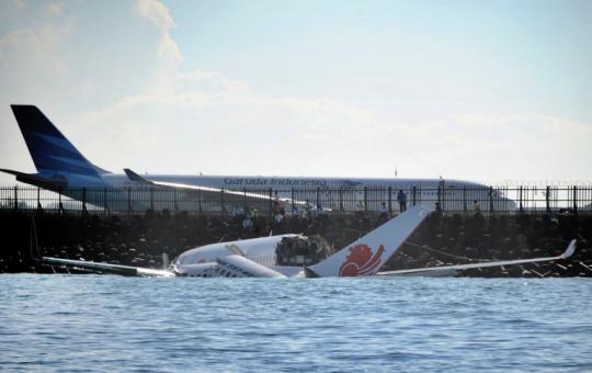 Lion Air yang terbelah mulai dipotong-potong