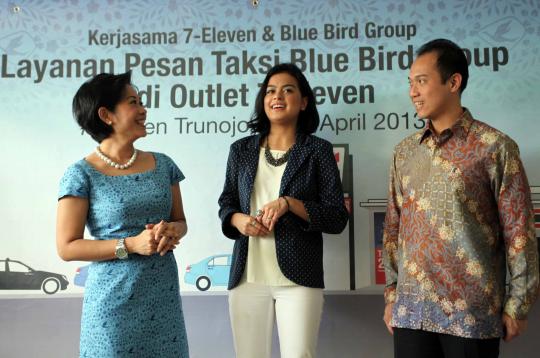 Pesan taksi Blue Bird kini bisa di 7 Eleven