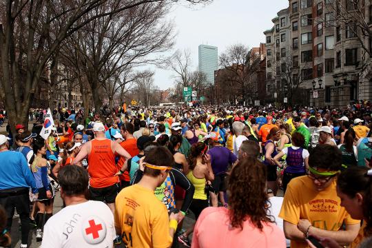 Ledakan bom saat lomba marathon, 3 tewas & ratusan luka-luka