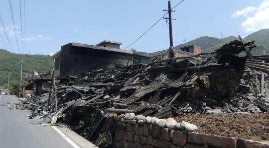 Ratusan orang tewas akibat gempa 6,6 SR melanda China