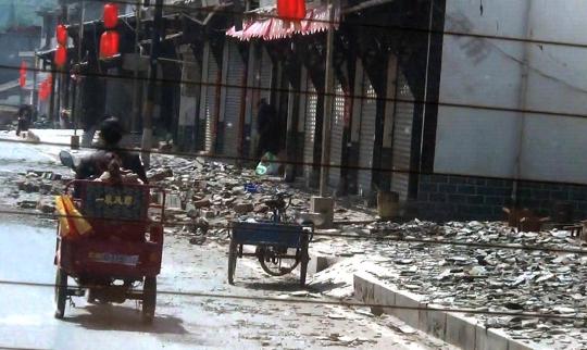 Ratusan orang tewas akibat gempa 6,6 SR melanda China