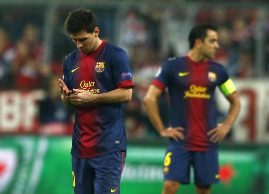 Dicukur Bayern Munich 4-0, Messi tertunduk lesu