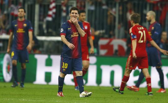 Dicukur Bayern Munich 4-0, Messi tertunduk lesu