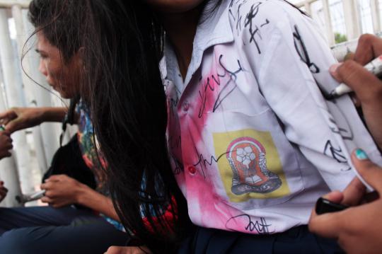Aksi 'Vandalis' para pelajar SMP usai ujian nasional