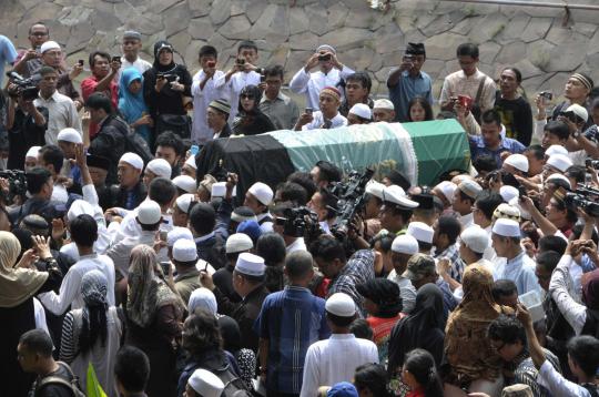 Ribuan simpatisan iringi jenazah Ustaz Jeffry menuju Istiqlal