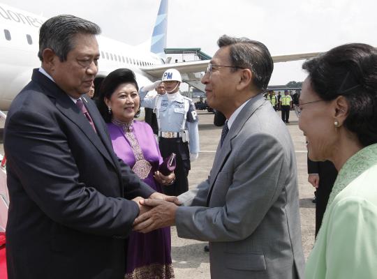 Tiba di Halim, SBY gelar rapat terbatas bahas tiga isu