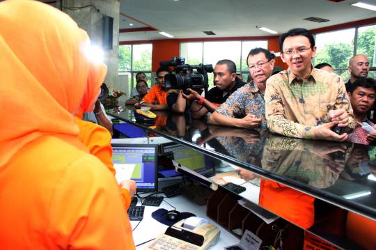 Ahok: Bayar PBB sekarang bisa via kantor Pos