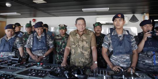 Presiden SBY tinjau latihan gabungan TNI di perairan Pulau Jawa