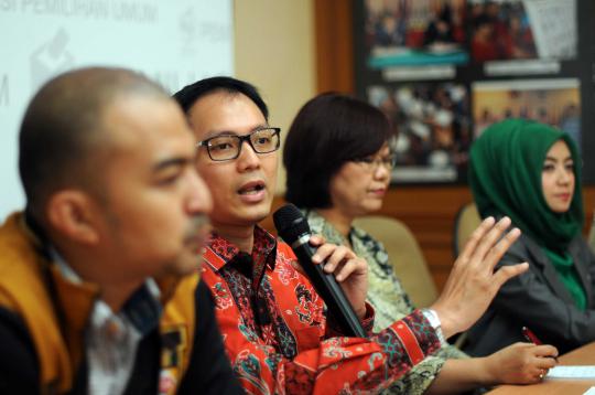Caleg artis dan aktivis muda diskusi Pemilu 2014