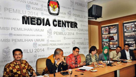 Caleg artis dan aktivis muda diskusi Pemilu 2014