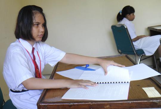 Murid tunanetra ikuti ujian nasional