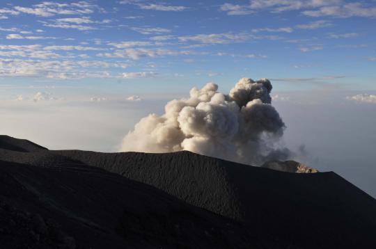 Kisah para pendaki di Gunung Semeru