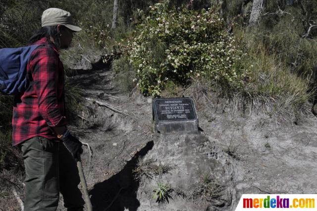 Foto Mengunjungi peristirahatan terakhir para pendaki  