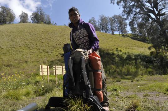 Potret para porter Gunung Semeru