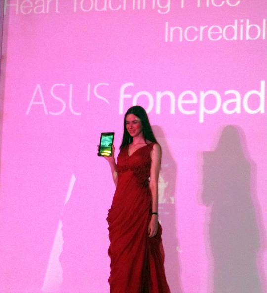 Peluncuran Asus Fonepad di Jakarta