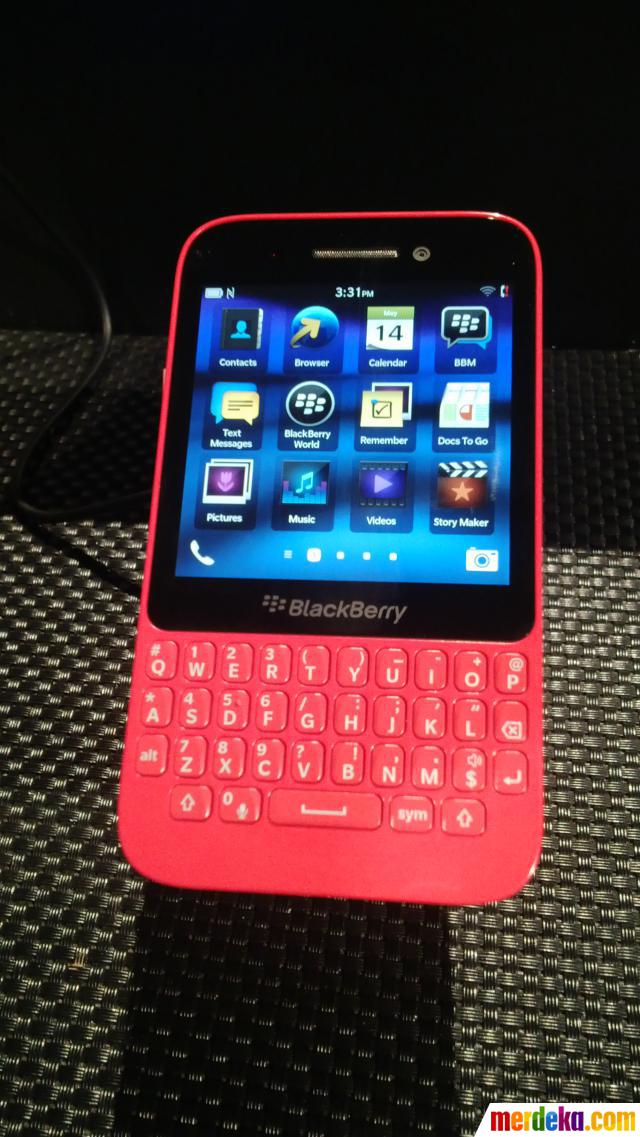 Foto : Bocoran foto BlackBerry Q5 merdeka.com
