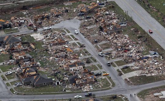 Ketika ratusan rumah rata disapu badai tornado