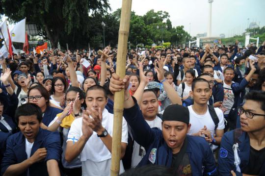 Ratusan mahasiswa Trisakti minta SBY tuntaskan kasus Mei 98