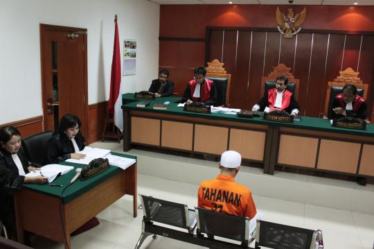 Terdakwa teroris Tambora Thoriq dituntut 8 tahun penjara